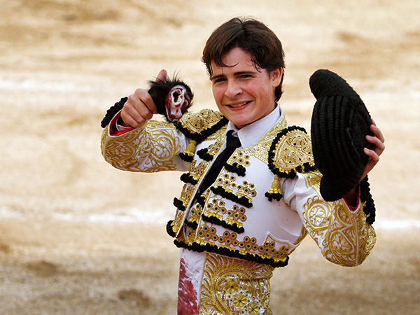 Tarde de oreja y palmas