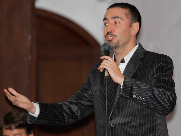 Carlos Grijalva y su m�sica