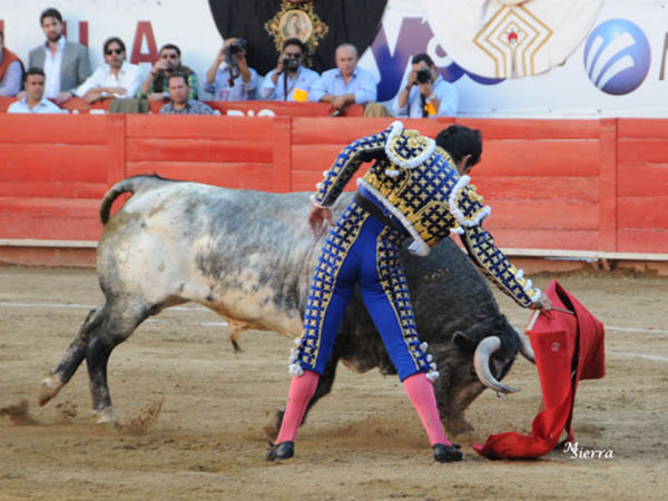 Plante� una faena medida y sobria