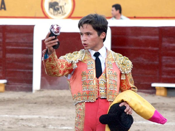 Una oreja de Llaguno (E. M�ndez)