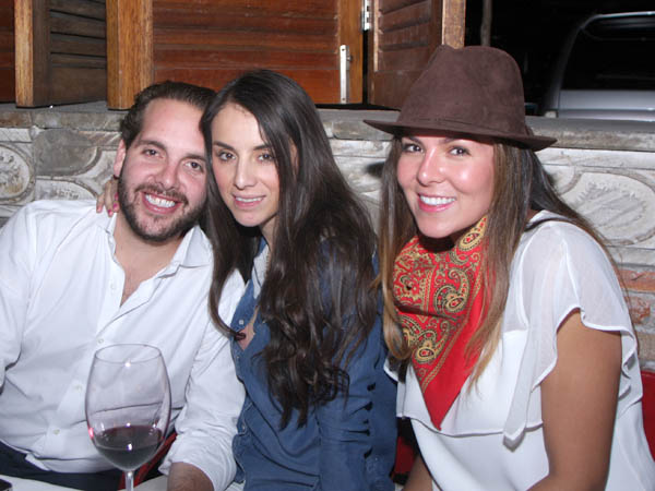 Diego, Mariana y Paola