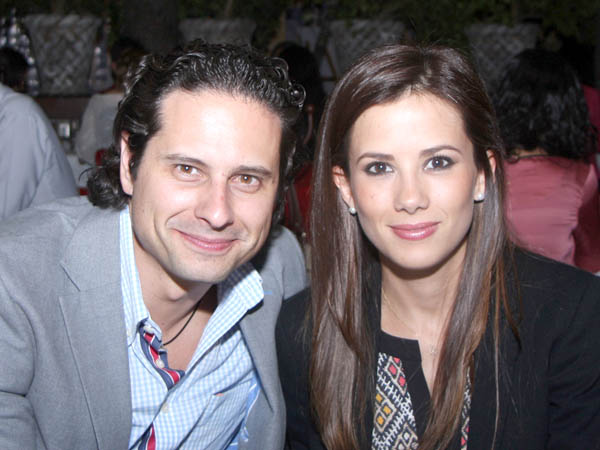 Carlos Gudi�o y Gaby estrada