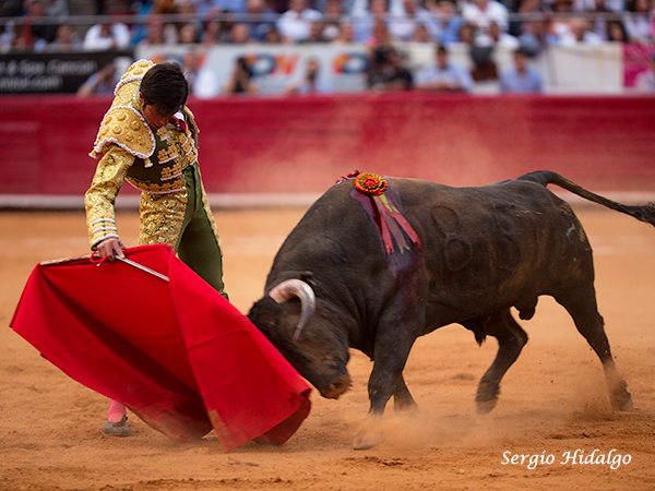 Intentando por derecha