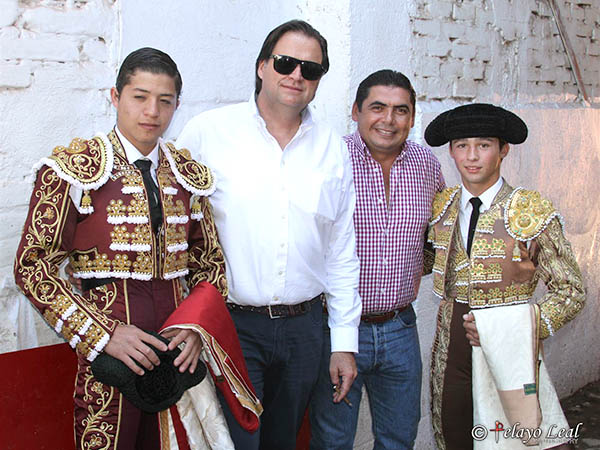 Empresa y novilleros