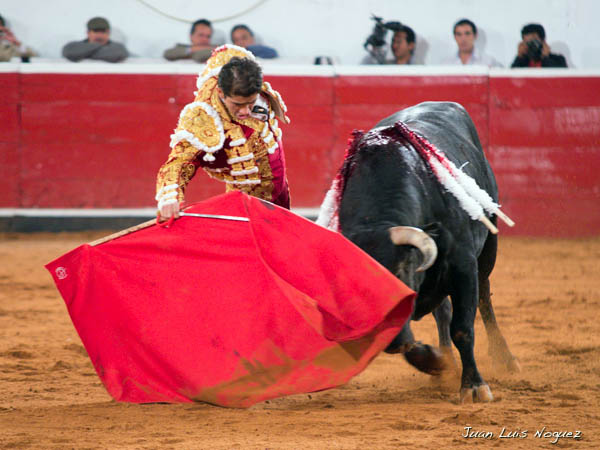 Acompa�ando con la cintura