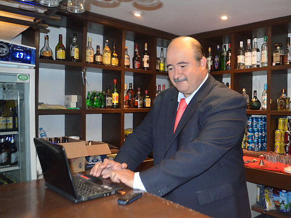 Lalo Castillo, tipazo