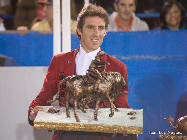 Reconocimiento en bronce