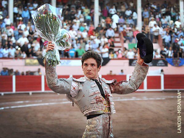 Dej� aroma de buen toreo