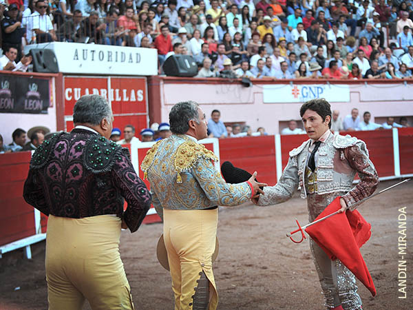Brindis a Isabel y Mauro Prado