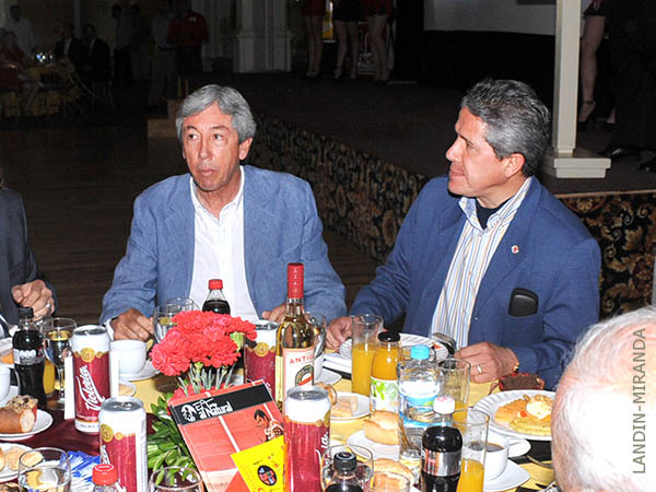 Ferm�n Espinosa y To�o Urrutia