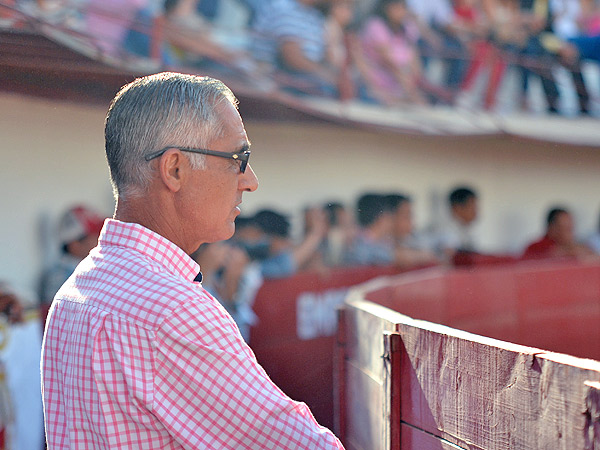 El maestro Luis Fernando