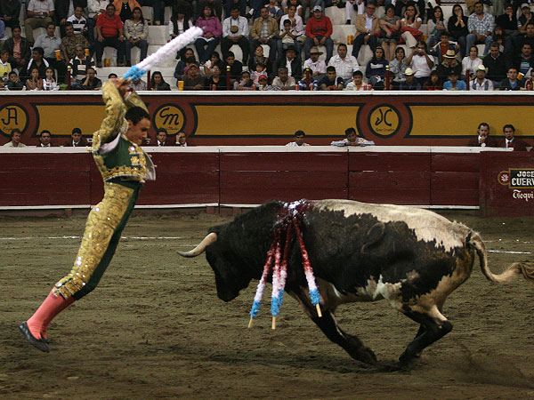 Espectacular banderillero