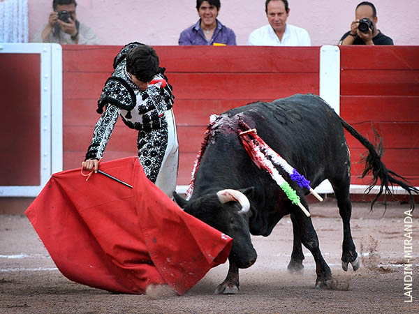 Valent�a y aguante