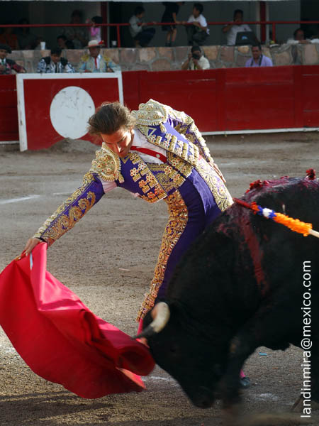 Acompa�ando con la cintura