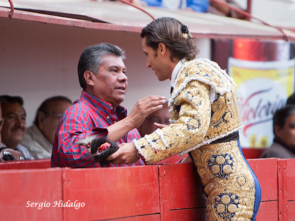 La alegr�a de Marco Castilla