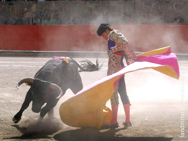 Santiago abre el festejo