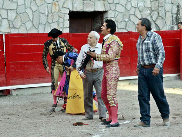 Los Llaguno y Zapata en la vuelta