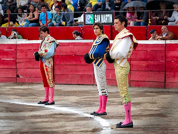Tres debutantes en Santa Clara