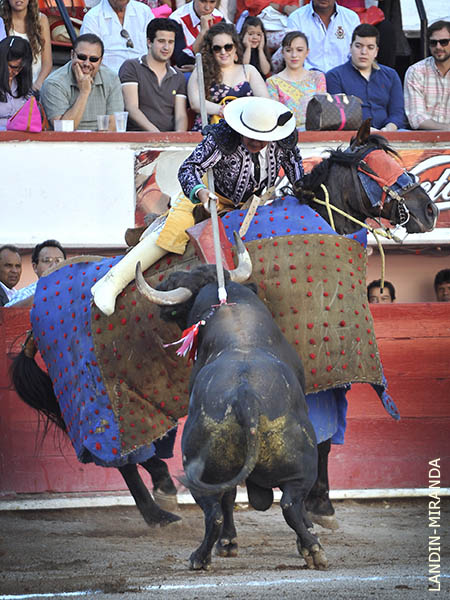 La vara de Nono Cobos