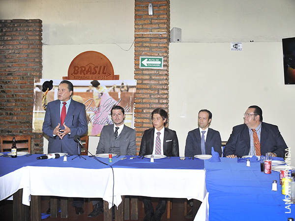 La mesa del presidium