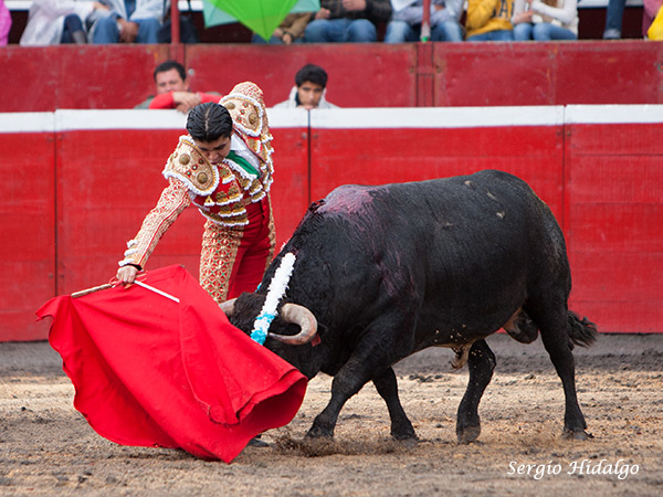 Intentando por derecha