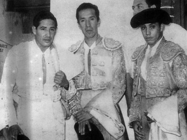 Sobresaliente con Silverio y To�o