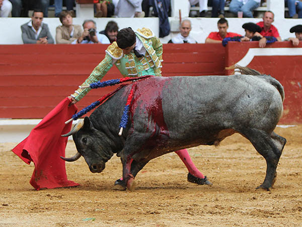 Levantando el tal�n