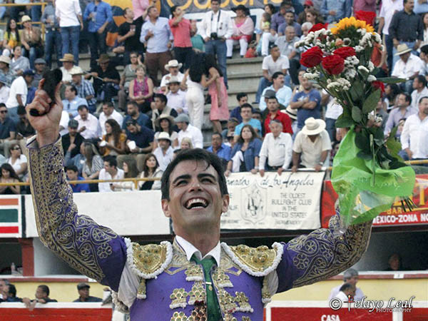 Mac�as comparti� el triunfo