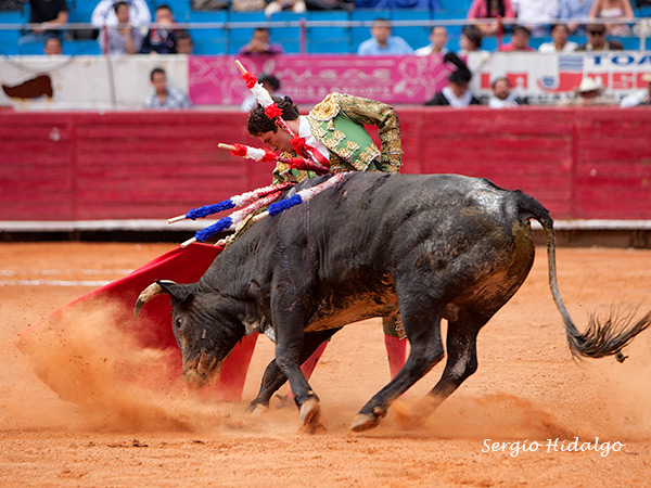 Intentando por derecha
