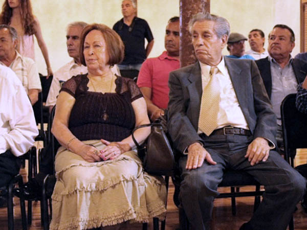 Bonifacio Martinez y su se�ora