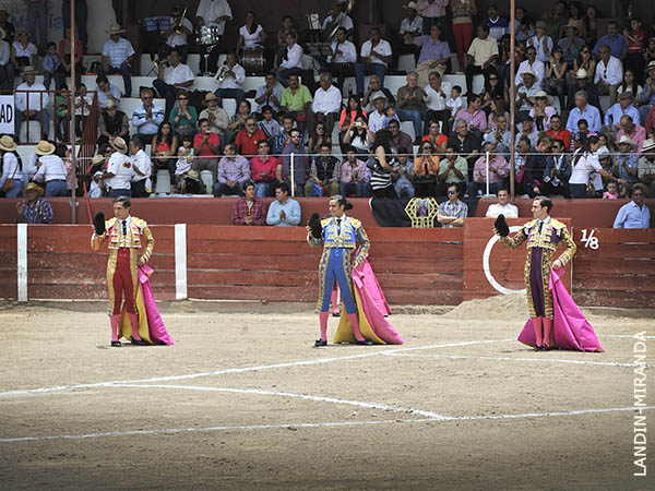 La tercia de feria en Jes�s Mar�a