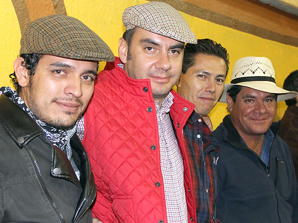 Los Garc�a M�ndez y amigos