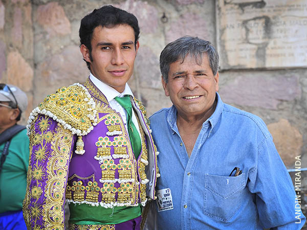 Edgar Badillo y Manolo