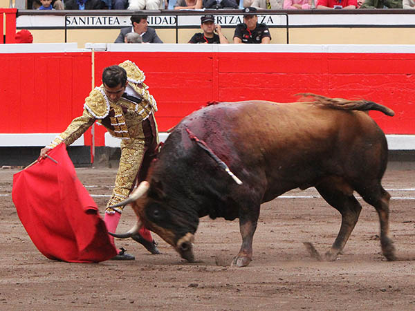 Levantando el tal�n