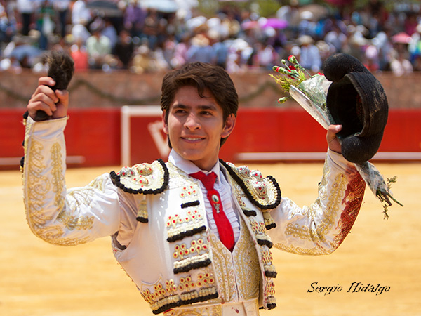 El hidroc�lido, sonriente