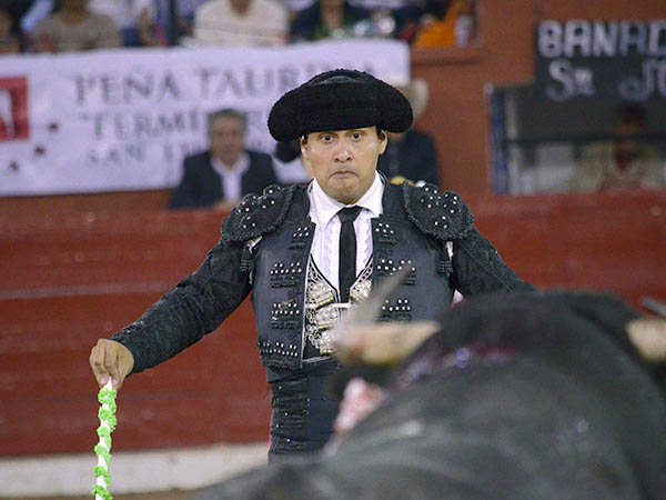 Buena actuaci�n de H�ctor