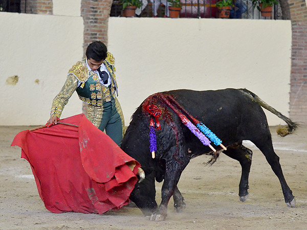 Buen pasaje con la diestra