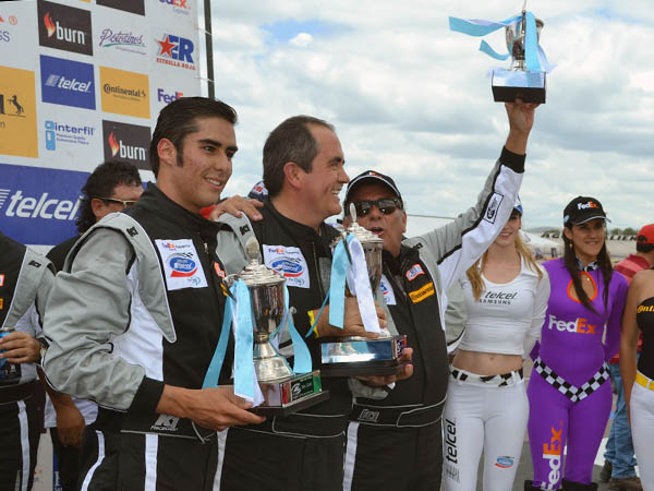 El podio de triunfadores