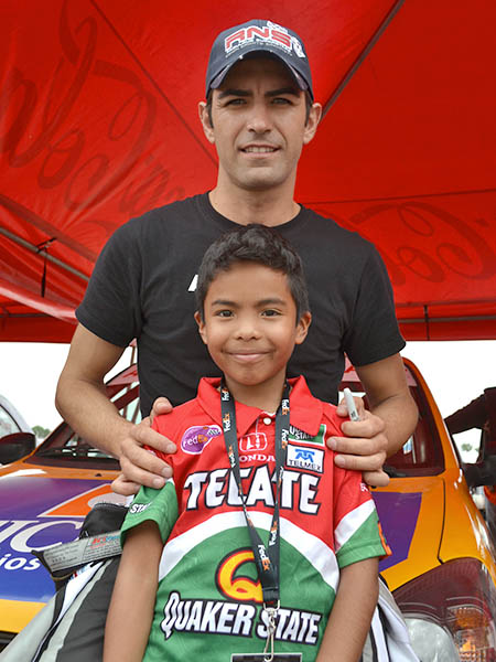 Gusto por autos y toros