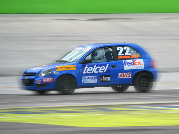 El No. 22 a velocidad m�xima