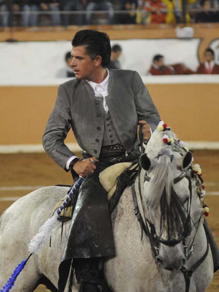 Con el rej�n de muerte