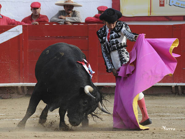 Pegajosillo le toc� a Salvatierra