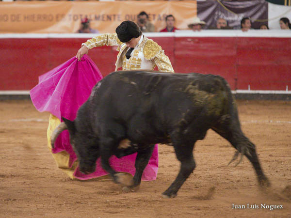 Llaguno con el sexto