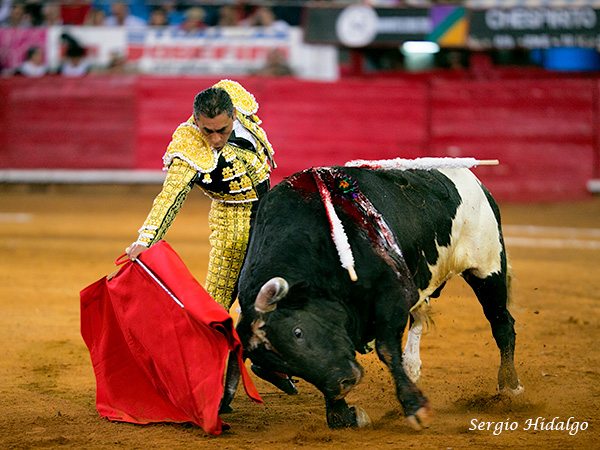 Emple�ndose a fondo