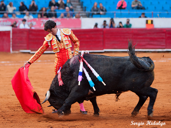 Faena por ambos lados