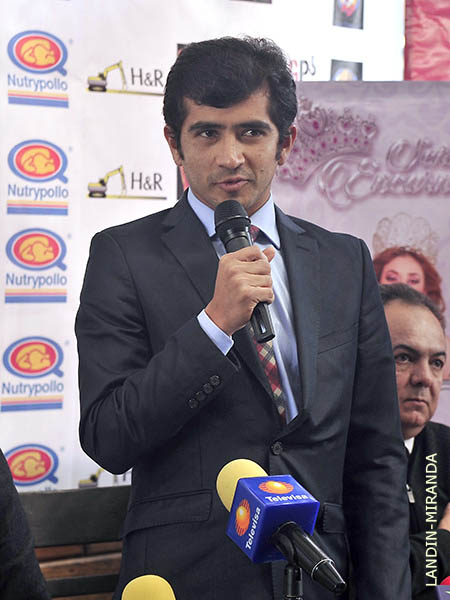 Joselito al micr�fono