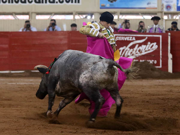 Por chicuelinas en el quite