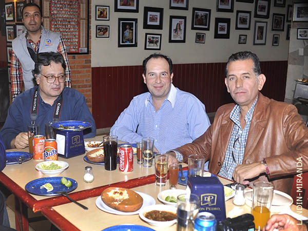 Humberto, H�ctor y Enrique