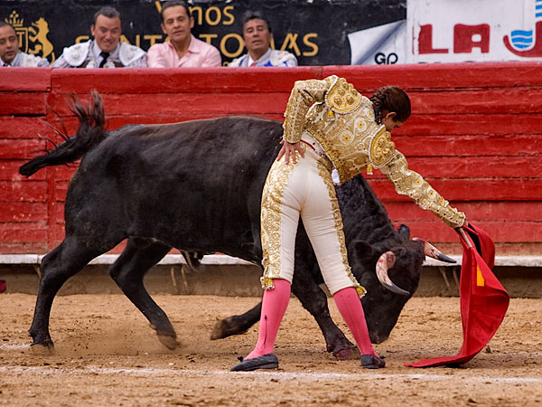 Demostr� que tiene proyecci�n