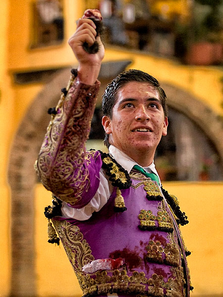 Padilla con la oreja ganada